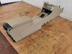 Mittelkonsole Mittelarmlehne Leder beige Tunnelverkleidung VW Passat 3C B7 Limousine