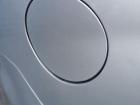 Mazda 5 CR Tnakklappe Tankdeckel Tankverschluss 22V Sunlight Silver Metallic
