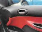 Peugeot 206 CC Türverkleidung Türpappe vorn rechts Leder rot schwarz Peugeot 206 CC Türverkleidung Türpappe vorn rechts Leder rot schwarz