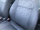 Skoda Fabia II 2 Typ 5J Sitz vorn links Fahrersitz ohne Heizung Stoffsitz