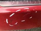 Mazda Demio DW Stoßfänger hinten Heckschürze Stoßstange Heck rot Anhängerkupplung Ausschnitt