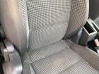 VW Touran 1T 1T1 Sitz vorn rechts Beifahrersitz mit Sitzkonsole Stoff Heizung VW Touran 1T 1T1 Sitz vorn rechts Beifahrersitz mit Sitzkonsole Stoff Heizung
