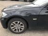 BMW 3er E90 E91 Kotflügel vorn links Fahrerseite schwarz II 668