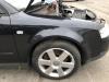 Audi A4 8E B6 Avant Kotflügel vorn rechts Beifahrerseite LZ9W Ebonyschwarz Perl