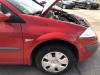 Renault Megane 2 II Grandtour Kotflügel vorn rechts Beifahrerseite OV727 Rot